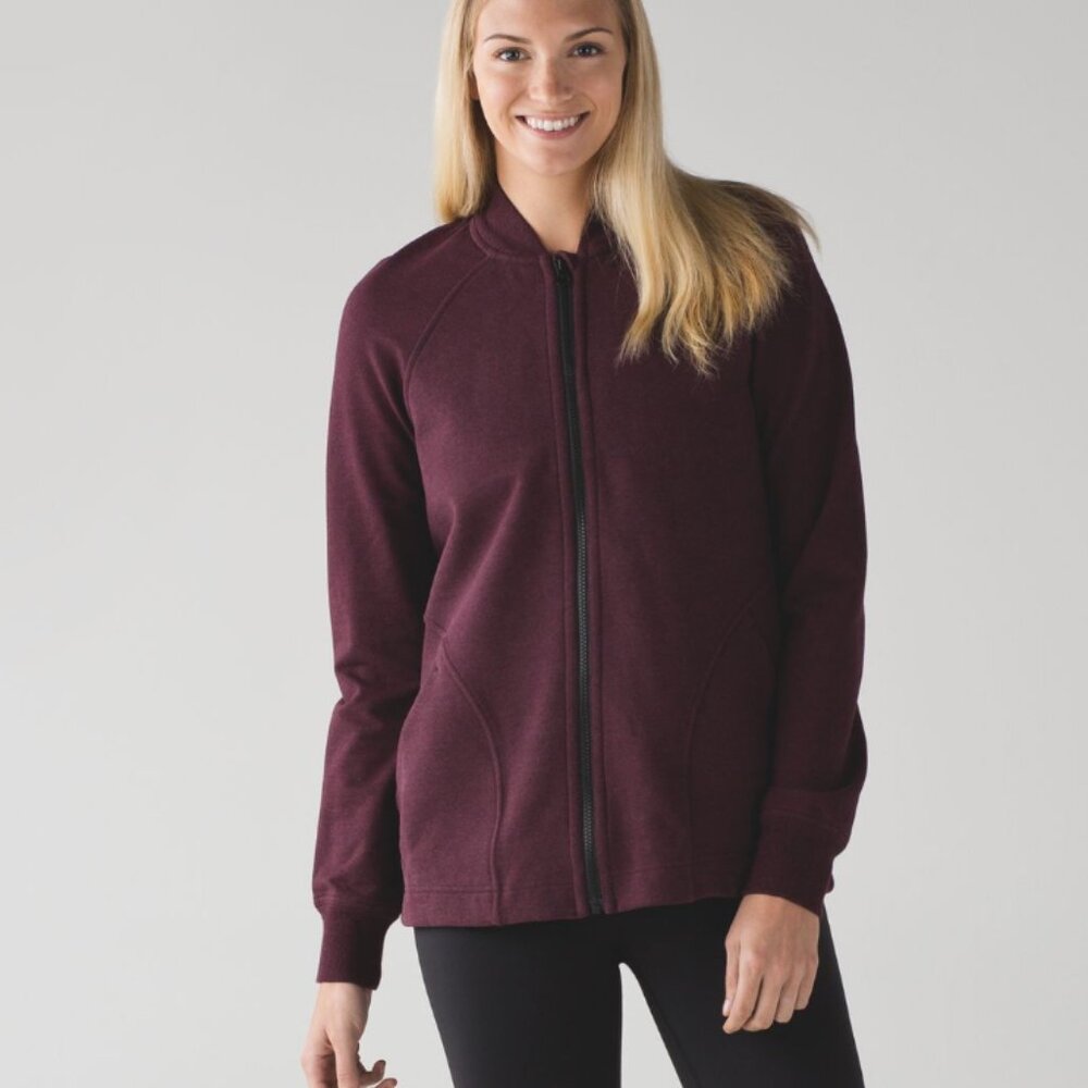 Lululemon‎ Pleat To Street Bomber Heathered Bordeaux Drama Size 6